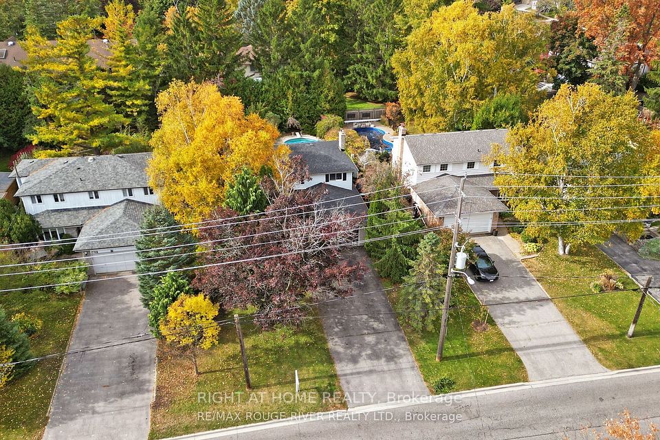 148 Meadowvale Road, Toronto, ON M1C 1S1 3