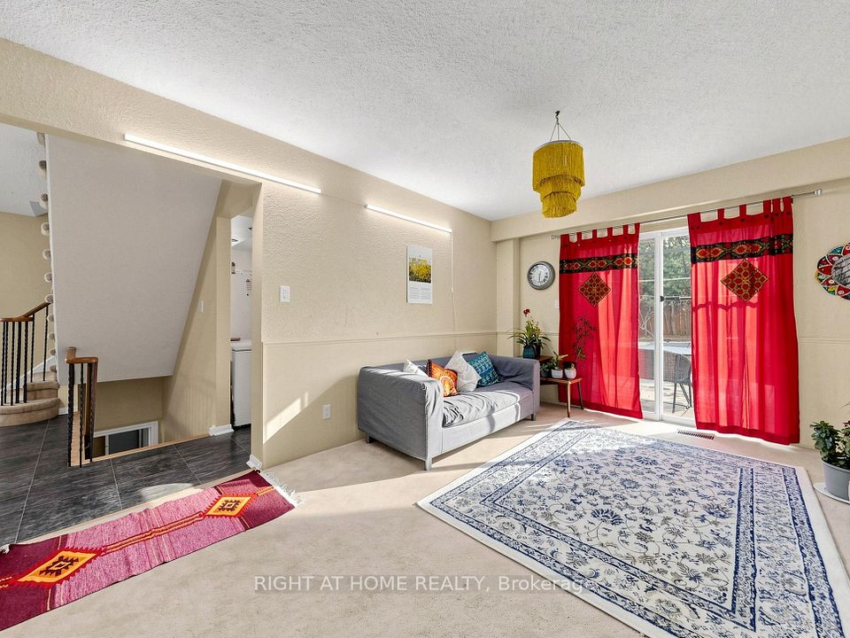 148 Meadowvale Road, Toronto, ON M1C 1S1 13