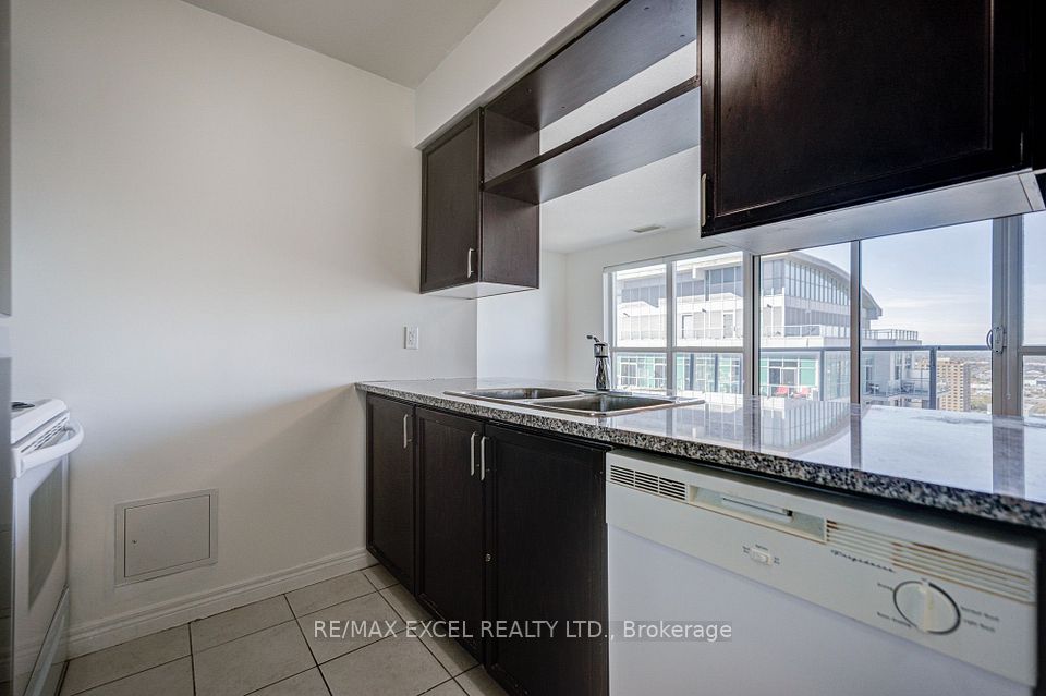 70 Town Centre Court 3207, Toronto, ON M1P 0B2 8