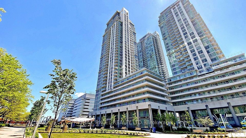 Condo Apartment at 70 Town Centre Court 3207, Toronto, ON M1P 0B2