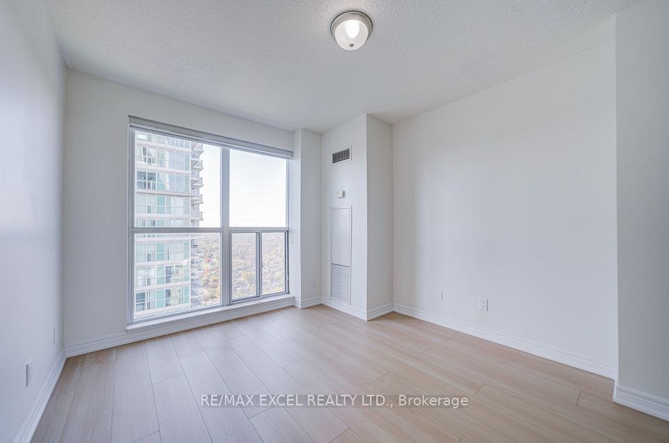70 Town Centre Court 3207, Toronto, ON M1P 0B2 25