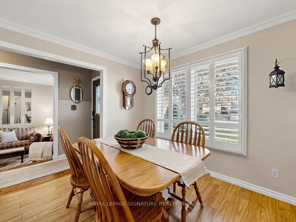 15 Guthrie Crescent, Whitby, ON L1P 1A6 9
