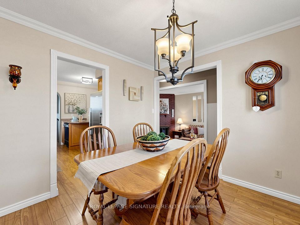 15 Guthrie Crescent, Whitby, ON L1P 1A6 10