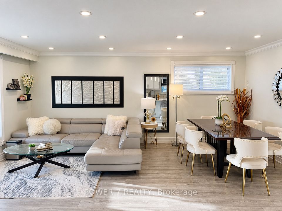 3 Brantwood Drive, Toronto, ON M1H 2G5 9