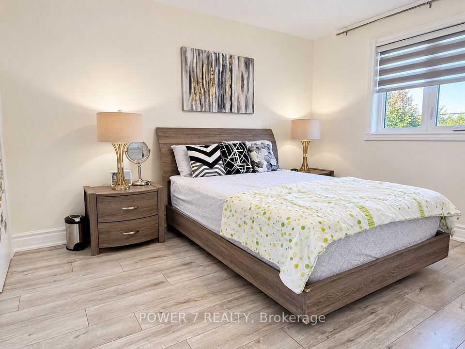 3 Brantwood Drive, Toronto, ON M1H 2G5 16