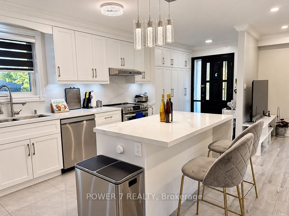 3 Brantwood Drive, Toronto, ON M1H 2G5 6