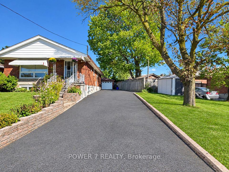 3 Brantwood Drive, Toronto, ON M1H 2G5 4