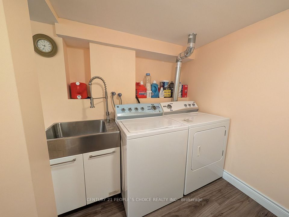 128 Greenwich Square Unit1, Toronto, ON M1J 3L3 22