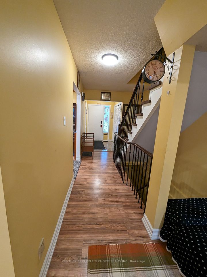 128 Greenwich Square Unit1, Toronto, ON M1J 3L3 14