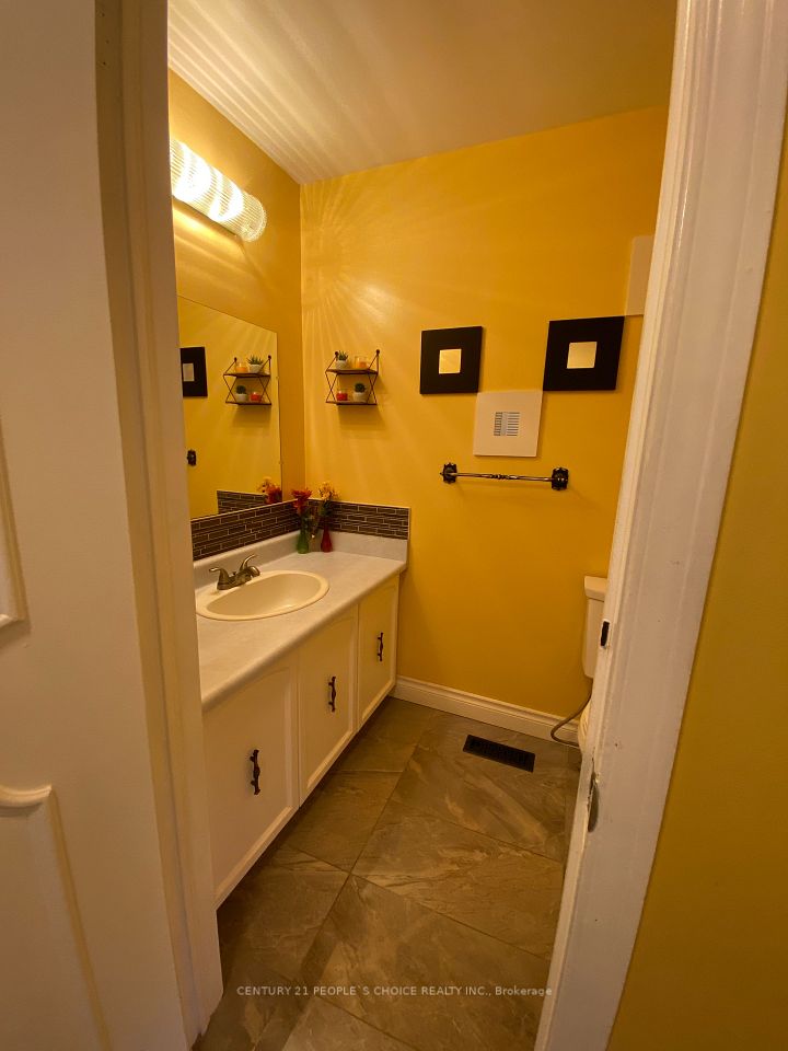128 Greenwich Square Unit1, Toronto, ON M1J 3L3 5