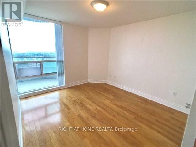 50 Brian Harrison Way 2410, Toronto, ON M1P 5J4 4