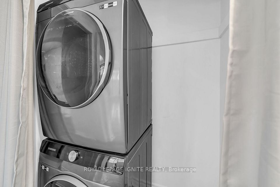 117 Cabot Street Main, Oshawa, ON L1J 5R8 17