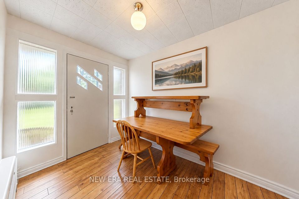 28 Thomas Avenue, Toronto, ON M1C 1E5 10