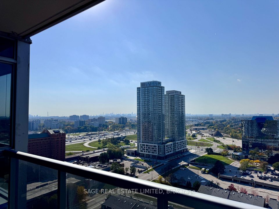 181 Village Green Square 2415, Toronto, ON M1S 0K6 25