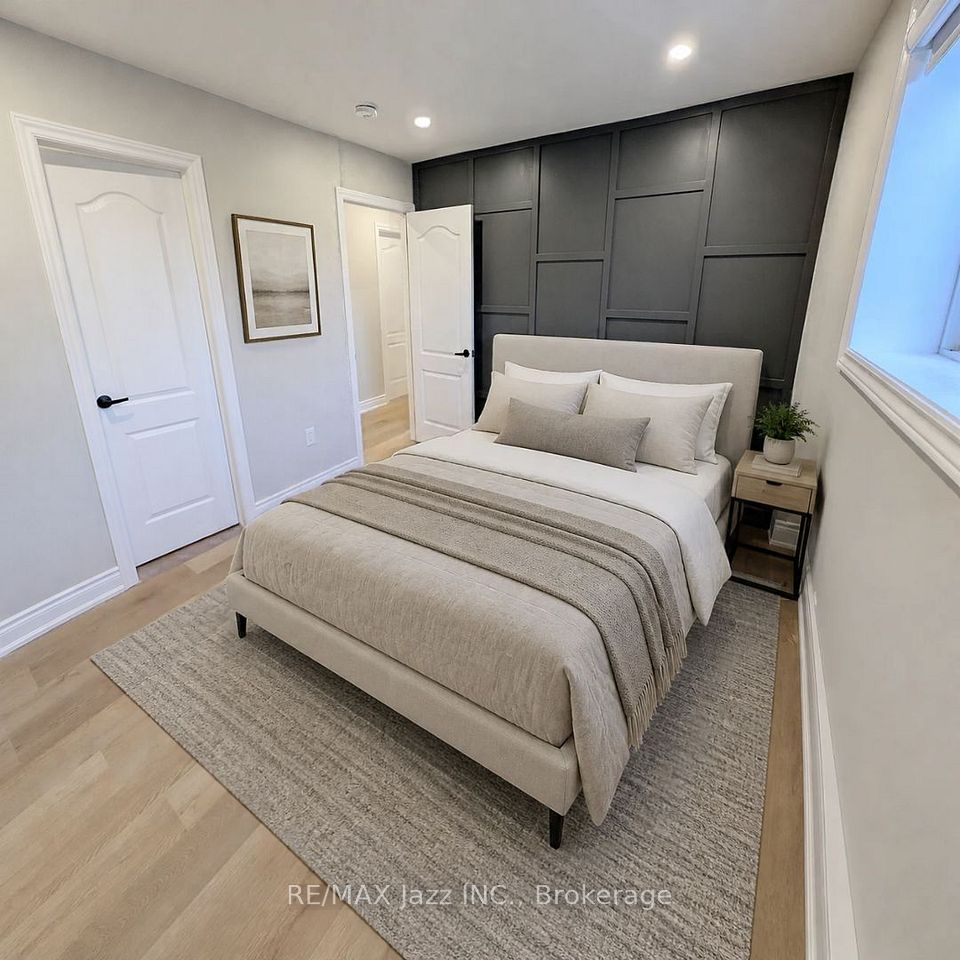 311 Dwight Avenue 2, Oshawa, ON L1J 1K8 21