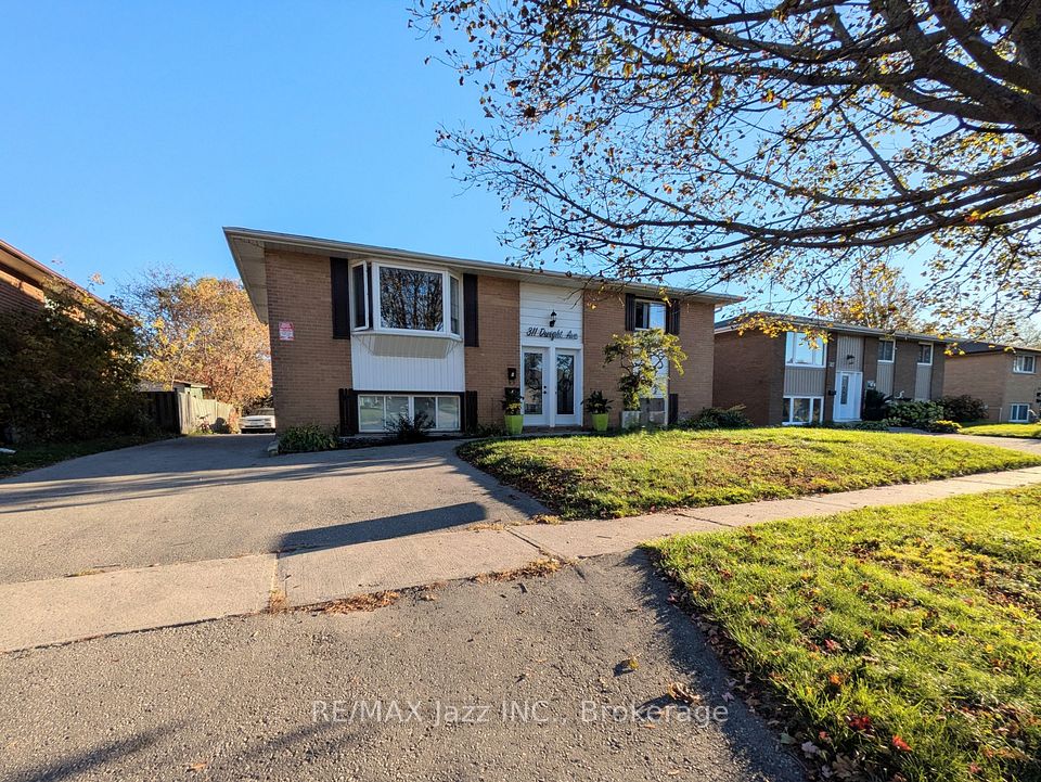 Duplex at 311 Dwight Avenue 2, Oshawa, ON L1J 1K8