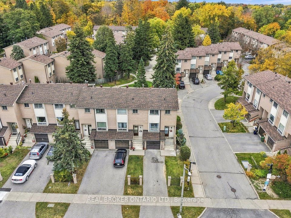 27 Collinsgrove Road, Toronto, ON M1E 3S3 25