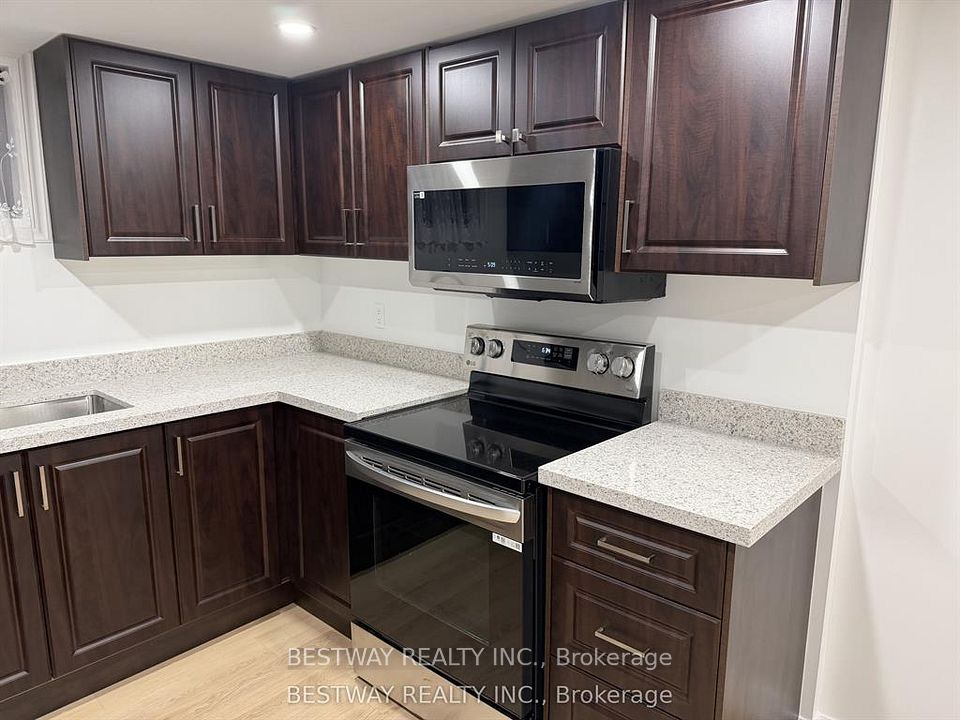 78 Dragon Crescent Basement, Toronto, ON M1V 1N4 4