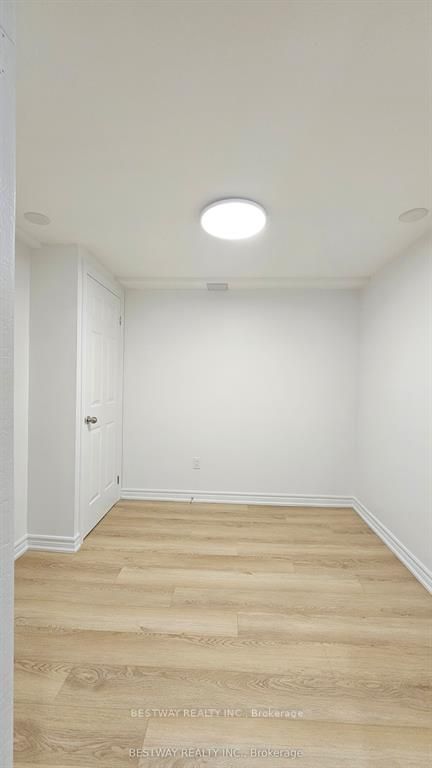 78 Dragon Crescent Basement, Toronto, ON M1V 1N4 9