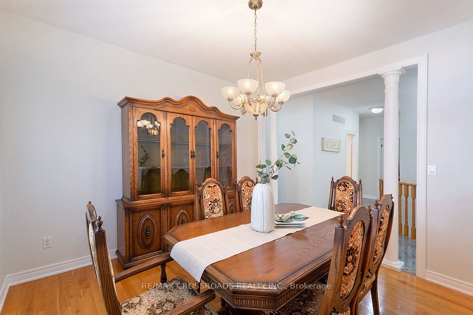 1859 New Street, Pickering, ON L1V 1S7 15