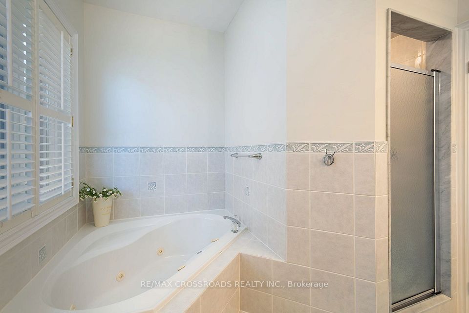 1859 New Street, Pickering, ON L1V 1S7 21