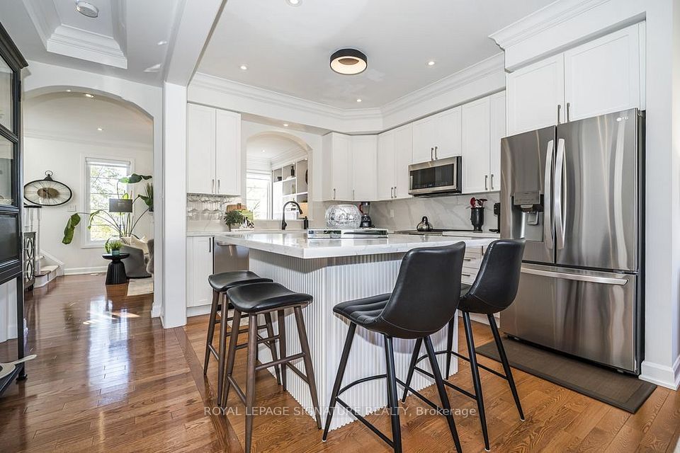 7 Pethick Street, Toronto, ON M1L 0C6 17