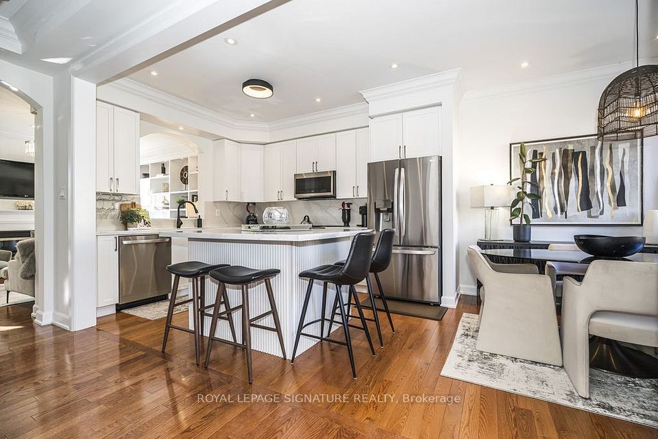 7 Pethick Street, Toronto, ON M1L 0C6 18