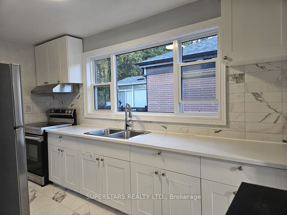 2258 Brimley Road Main, Toronto, ON M1S 2B6 6