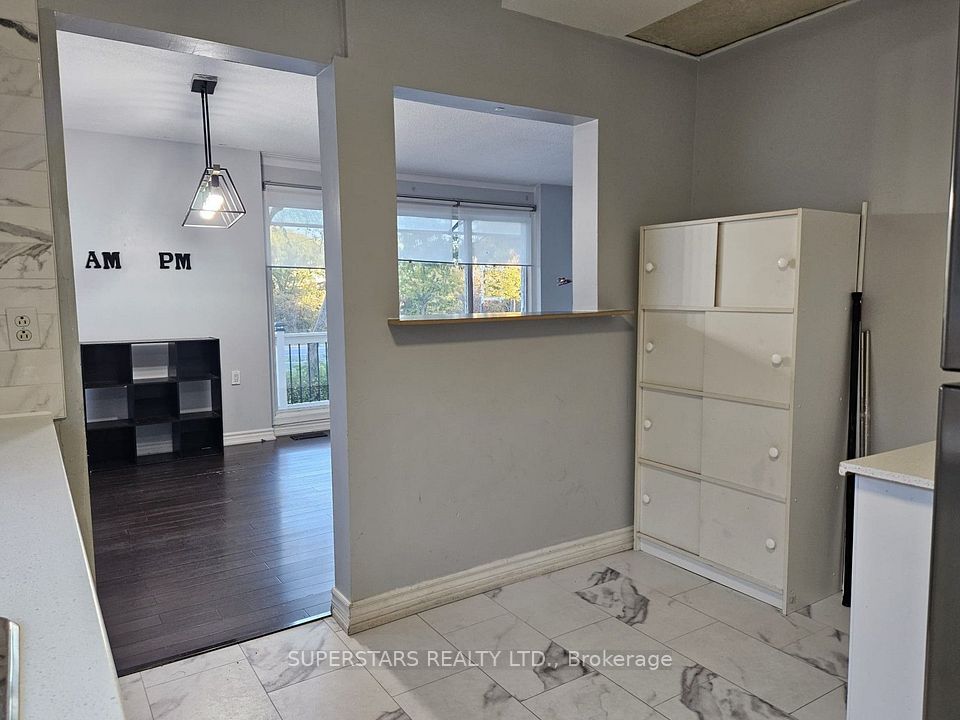 2258 Brimley Road Main, Toronto, ON M1S 2B6 8
