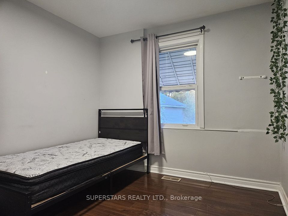 2258 Brimley Road Main, Toronto, ON M1S 2B6 10