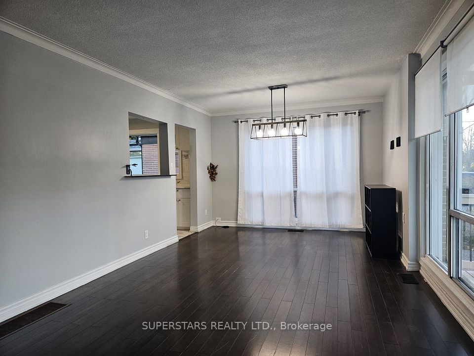 2258 Brimley Road Main, Toronto, ON M1S 2B6 3