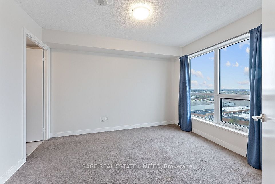 151 Village Green Square 1501, Toronto, ON M1S 0K5 14