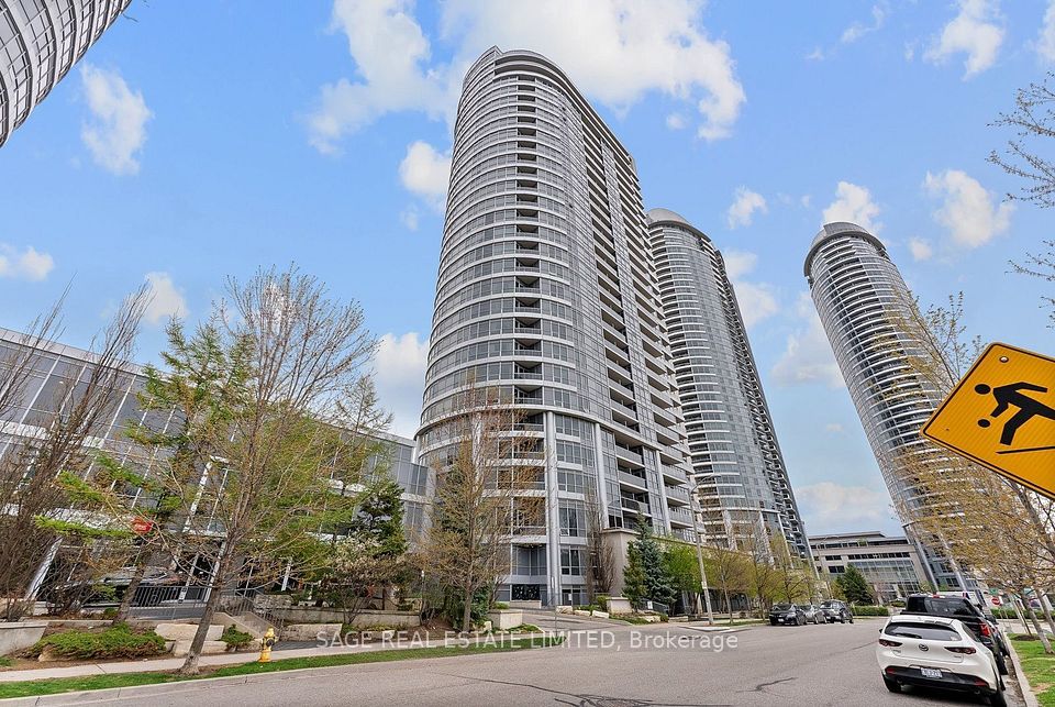 Condo Apartment at 151 Village Green Square 1501, Toronto, ON M1S 0K5