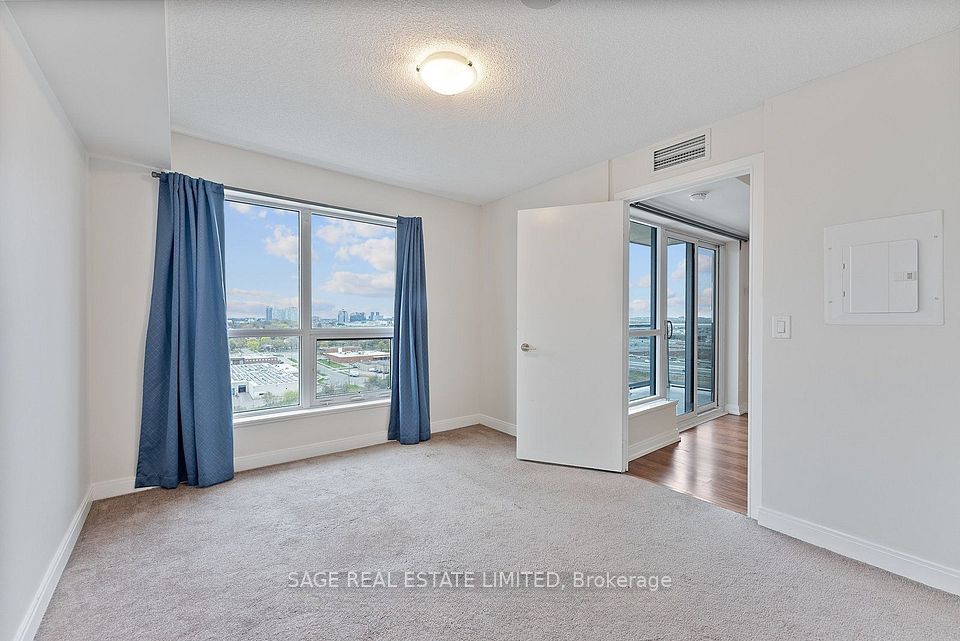 151 Village Green Square 1501, Toronto, ON M1S 0K5 15
