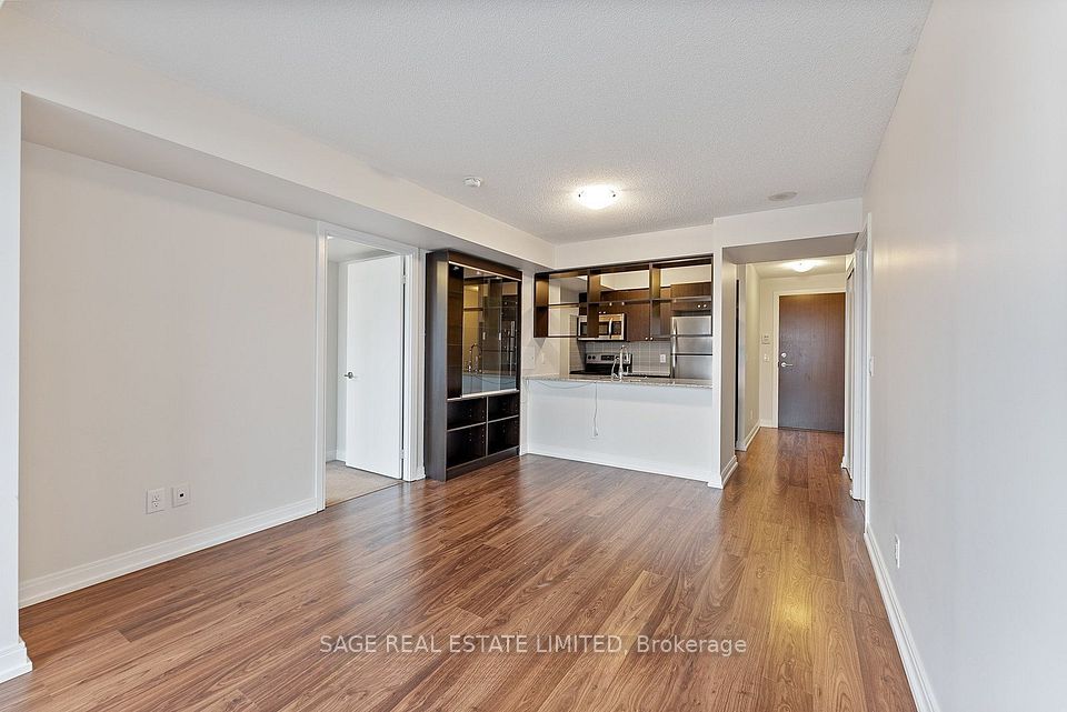 151 Village Green Square 1501, Toronto, ON M1S 0K5 10
