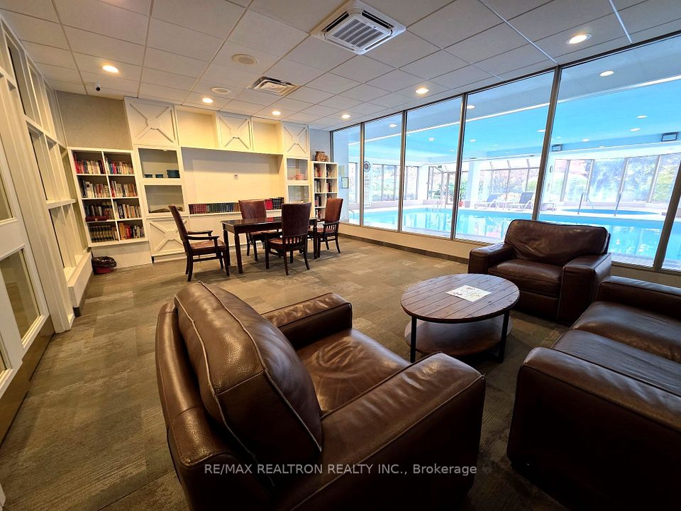 175 Bamburgh Circle 515, Toronto, ON M1W 3X8 8