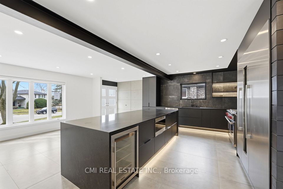 23 Logstone Crescent, Toronto, ON M1E 4M2 11