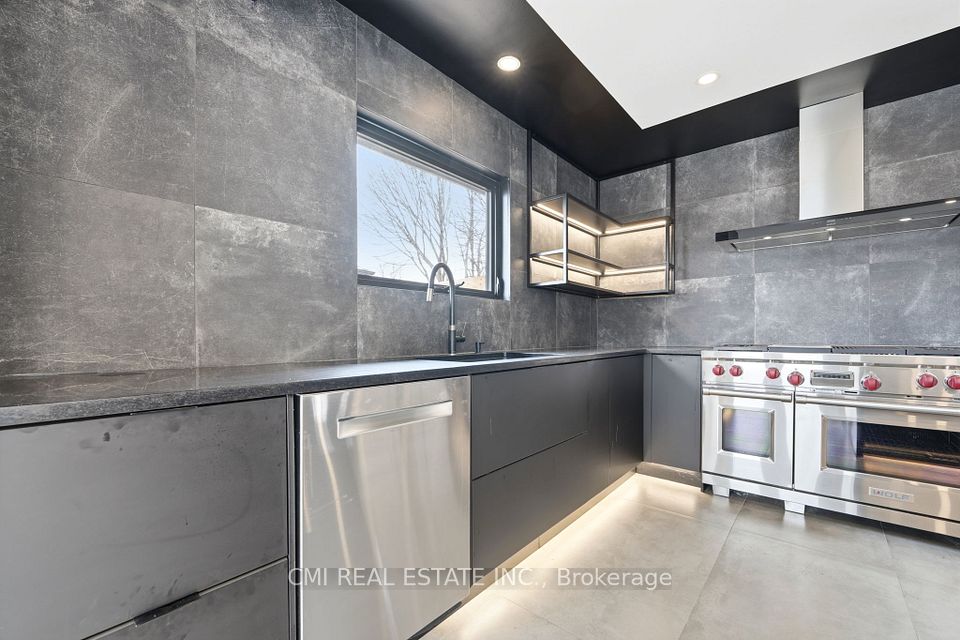 23 Logstone Crescent, Toronto, ON M1E 4M2 13