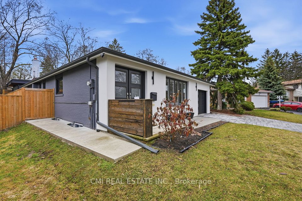 23 Logstone Crescent, Toronto, ON M1E 4M2 4
