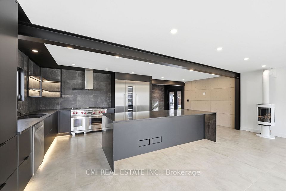 23 Logstone Crescent, Toronto, ON M1E 4M2 7