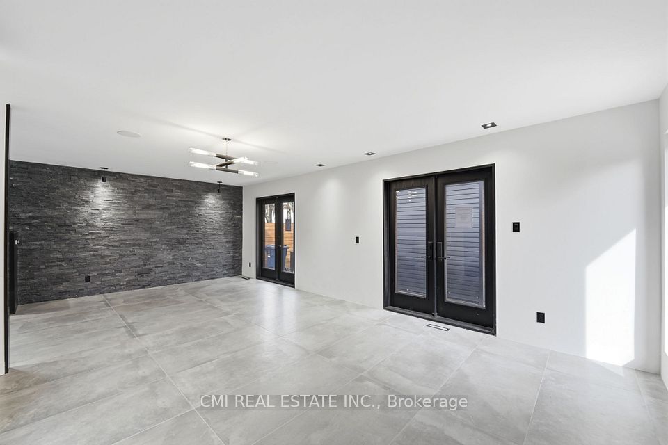 23 Logstone Crescent, Toronto, ON M1E 4M2 25