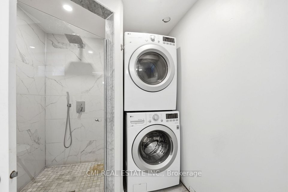 23 Logstone Crescent, Toronto, ON M1E 4M2 22