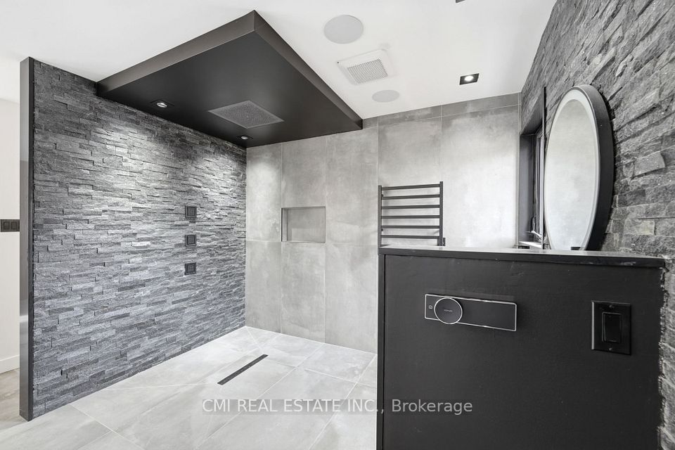 23 Logstone Crescent, Toronto, ON M1E 4M2 19