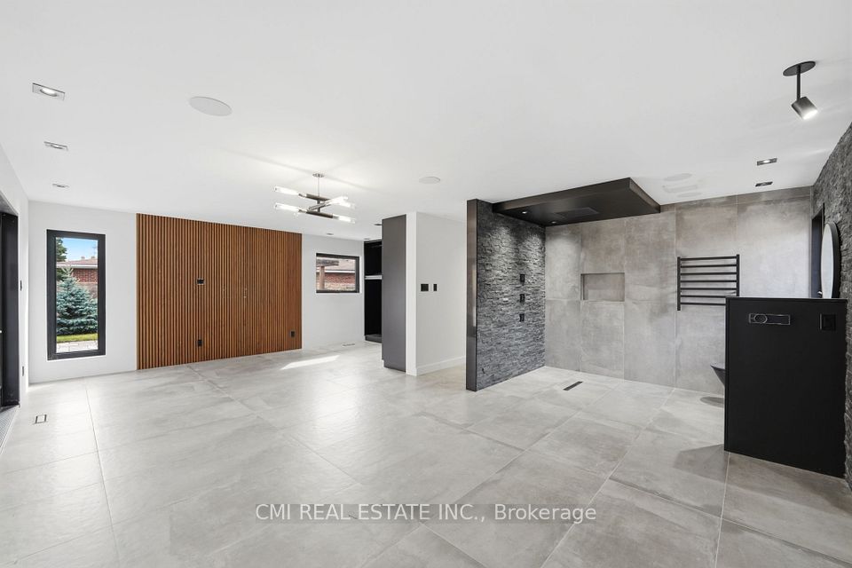 23 Logstone Crescent, Toronto, ON M1E 4M2 24