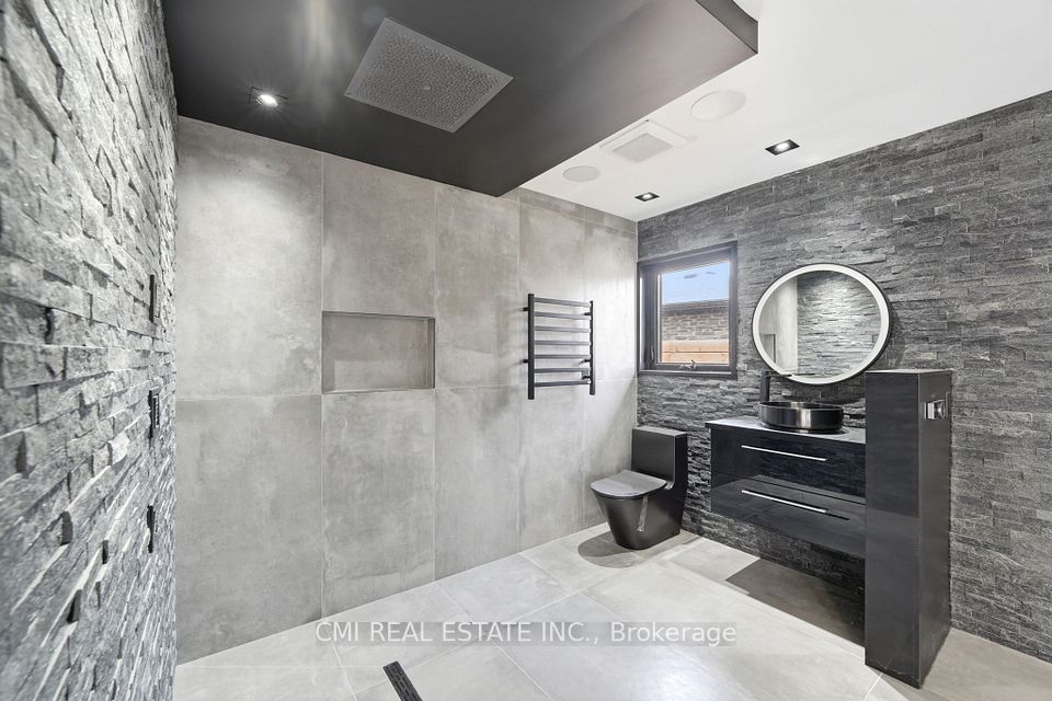 23 Logstone Crescent, Toronto, ON M1E 4M2 18
