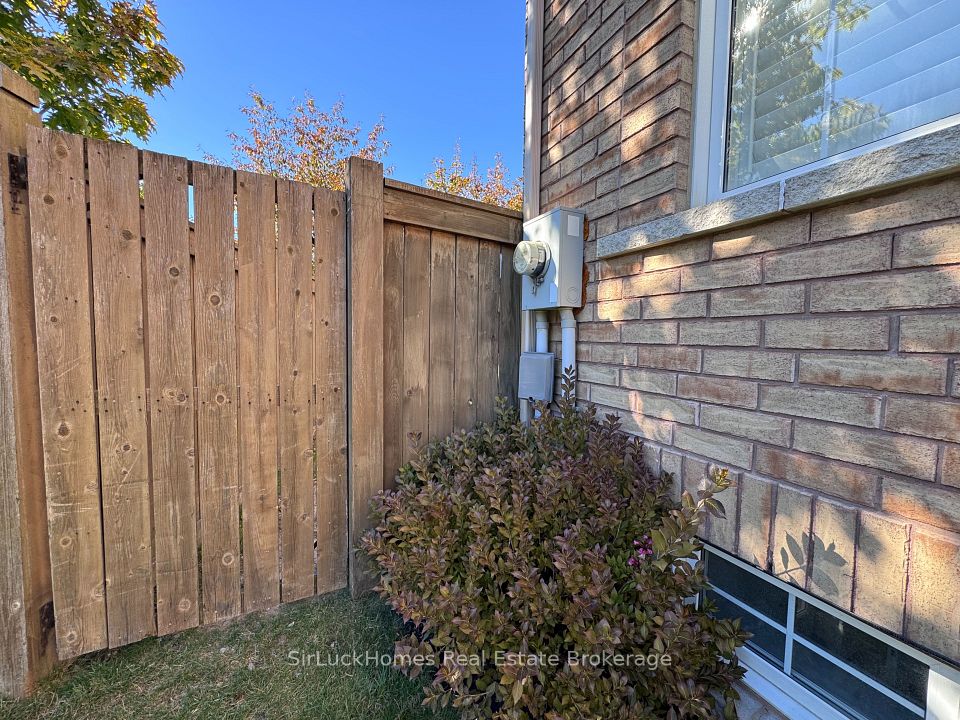 2196 Hackett Place BSMT, Oshawa, ON L1L 0A2 25