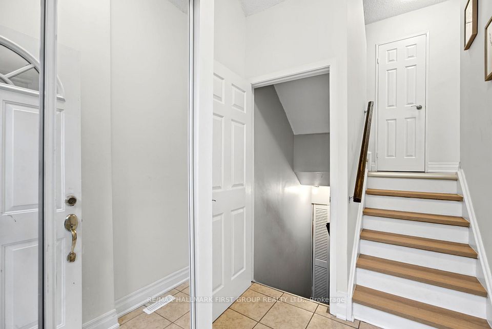 41 Collinsgrove Road 196, Toronto, ON M1E 4Z1 6
