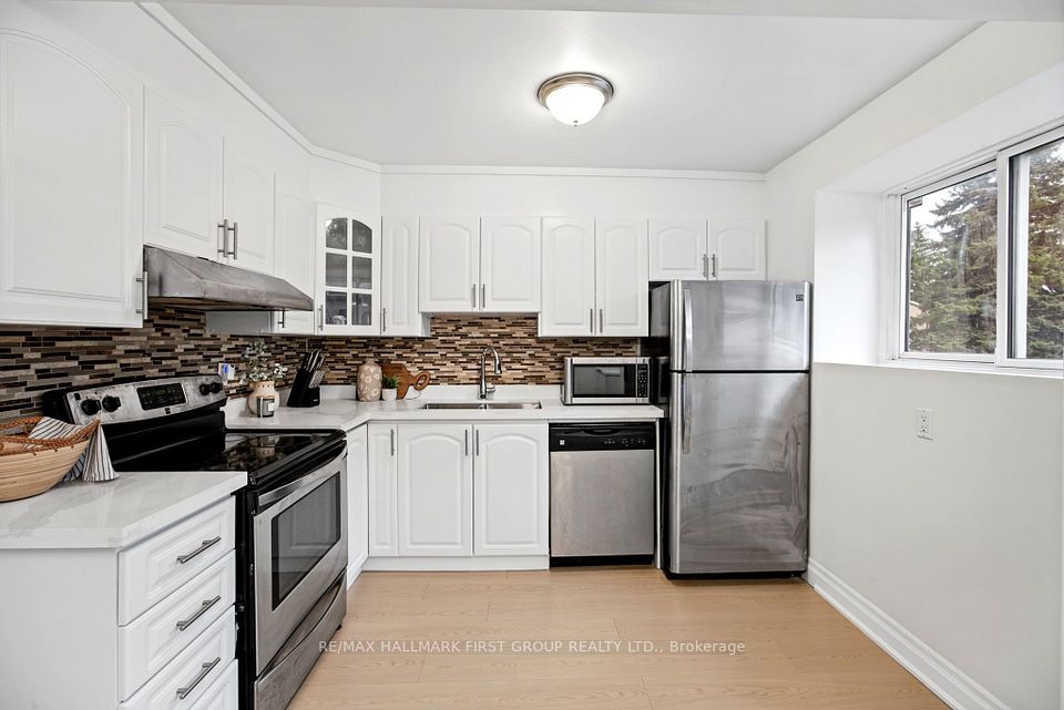 41 Collinsgrove Road 196, Toronto, ON M1E 4Z1 14