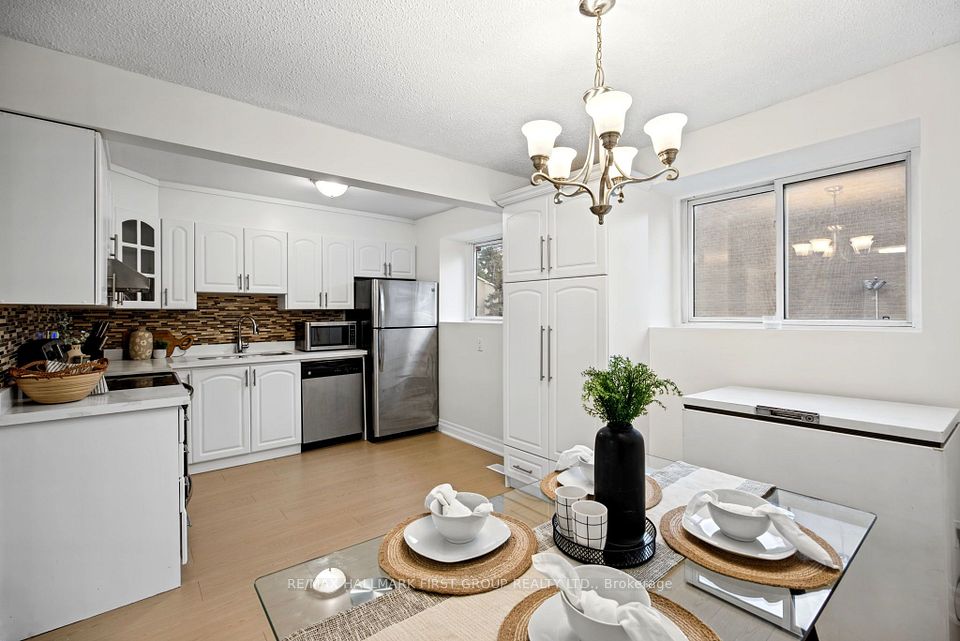 41 Collinsgrove Road 196, Toronto, ON M1E 4Z1 16