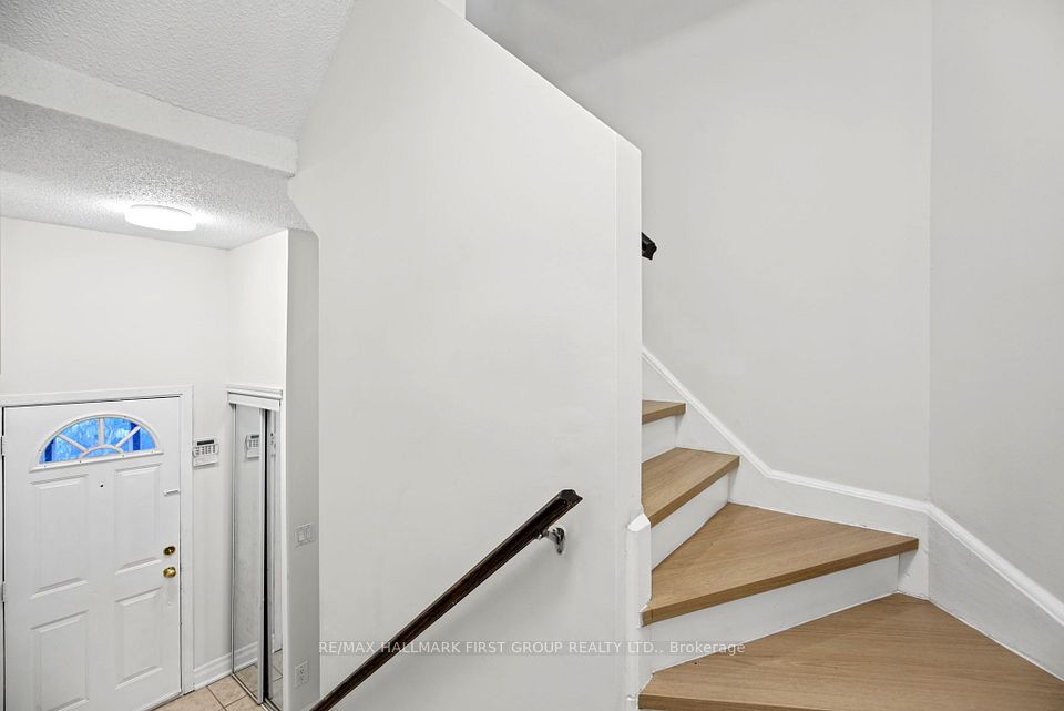 41 Collinsgrove Road 196, Toronto, ON M1E 4Z1 5